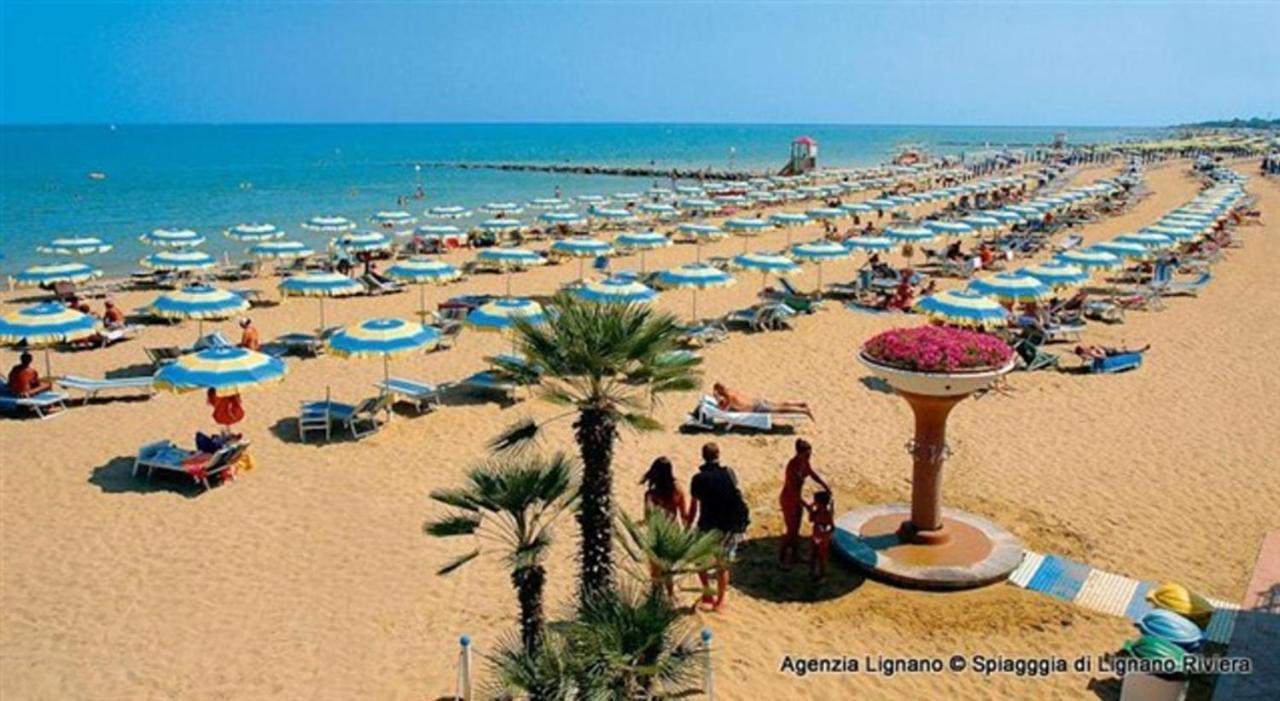 Lignano Riviera Apartment Lignano Sabbiadoro Ngoại thất bức ảnh